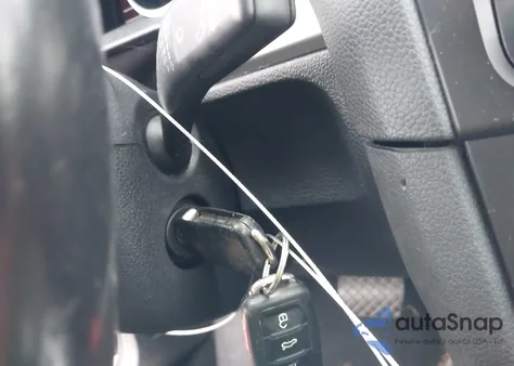 2014 Volkswagen Golf 2.0L Tdi from USA, damaged, VIN WVWDM7AJ2EW003170